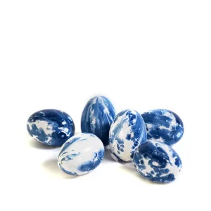 Huevos de Pascua - Set 6 color Azul rey - Blanco de  x 5 cm